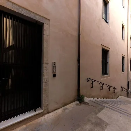 Bravissimo Vivaldi 2b, Monthly Apartament *